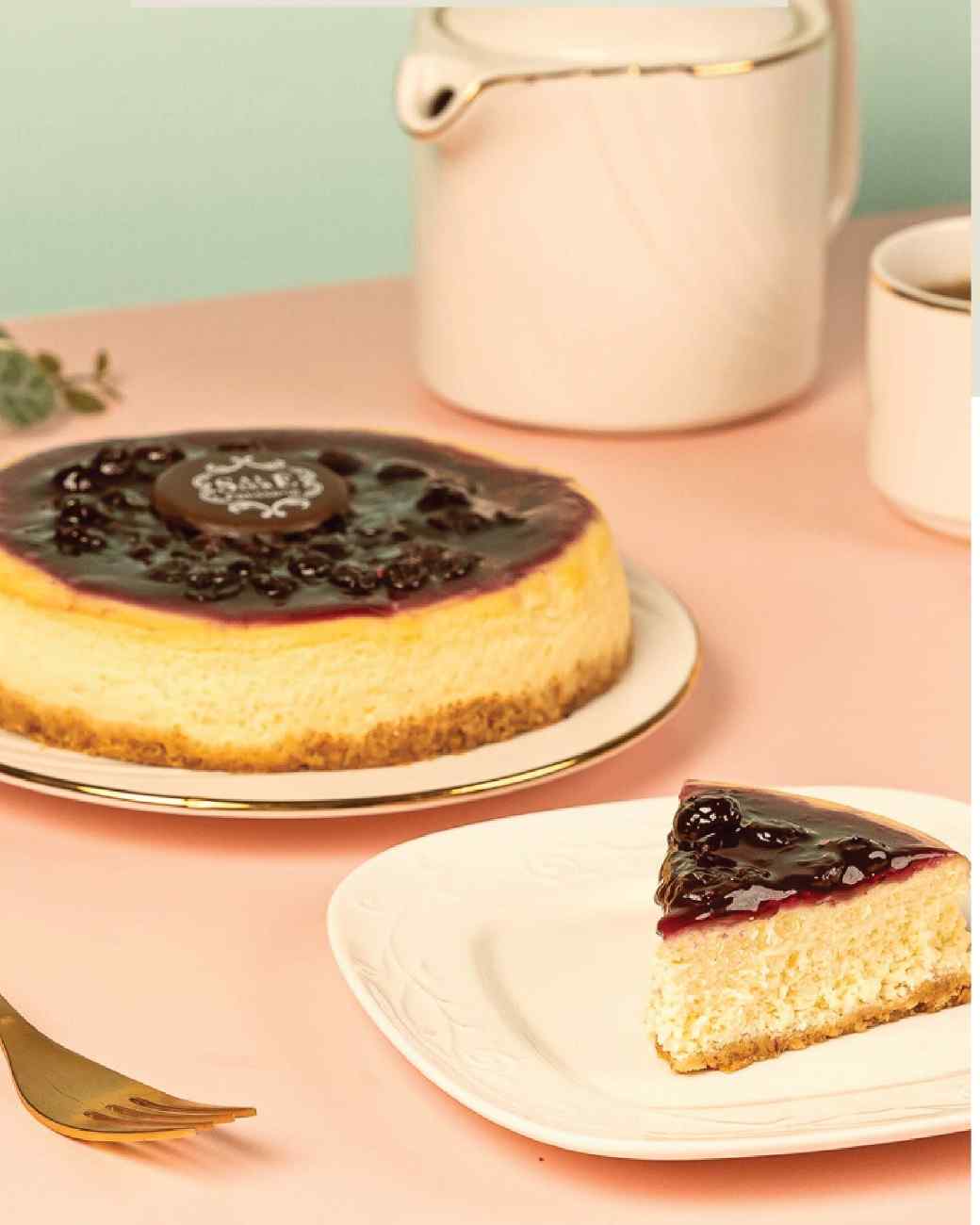 BLUEBERRY CHEESECAKE